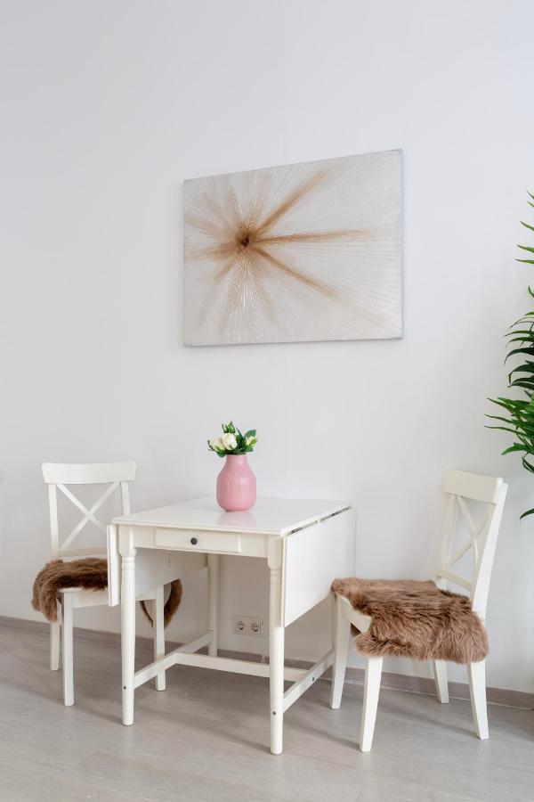 Lh Gallery Apartments Boedapest Buitenkant foto